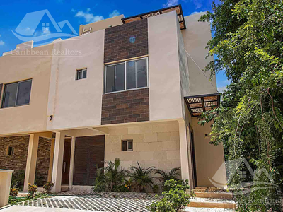 Casa En Venta En Arbolada Cancun B-dmts7348