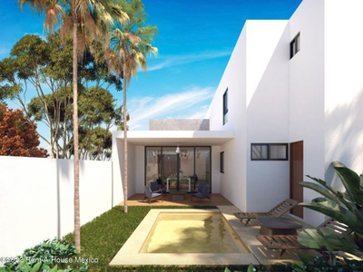 Casa En Venta En Mérida Temozon Norte Ao 23542