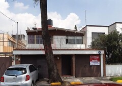VENTA Amplia y hermosa casa en la colonia Prados de Coyoacán $6’700,000.00