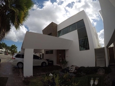 Casas en renta - 290m2 - 3 recámaras - Cancun - $48,000