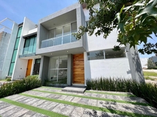 casas en venta - 160m2 - 3 recámaras - nuevo méxico - 4,700,000