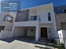 Casas en venta - 189m2 - 3 recámaras - Chihuahua - $4,300,000