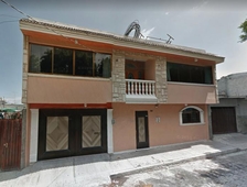 Doomos. Casa de 2 Pisos en Remate - Nicolás Bravo, Puebla