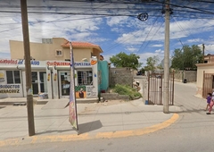 Doomos. Casa en Remate Ciudad Juárez Dunas 1630 3 recamaras, Estacionamiento Chihuahua-SMP