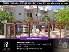Doomos. Casa en venta Cancún, Villa Marino a 30 min de principales playas REMATE RLR.