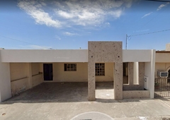 Doomos. Hermosa Casa, 2 recamaras, estacionamiento, en Santa Isabel Hermosillo Sonora,SMP