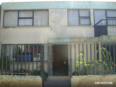 Casa en Venta en La Romana, Tlalnepantla - 4 habitaciones - 2 baños - 190 m2