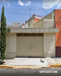 SE VENDE AMPLIA CASA EN LA ALCALDÍA ALVARO OBREGON EN CDMX, Alvaro Obregón - 2 habitaciones - 146 m2