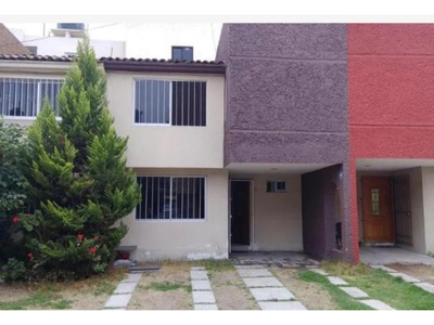 Bonita Casa En Bonito Fraccionamiento En Puebla (no Credtios Hipotearios) Prm