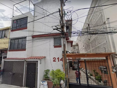 Casa A La Venta En Coyoacán, Gran Remate Bancario