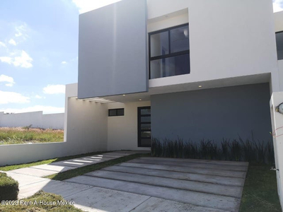 Casa En Venta Con Calentador Solar En Zakia, Querétaro