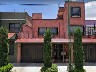 Casa En Venta En La Nueva Santa Maria, Azcapotzalco, A Precio De Remate Bancario