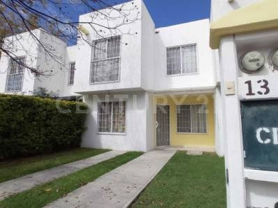 Casa en venta en Las Nueces, San Juan del Río, Querétaro.