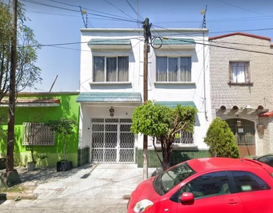 Estupendo Remate Bancario, Casa A La Venta En Gustavo A. Madero