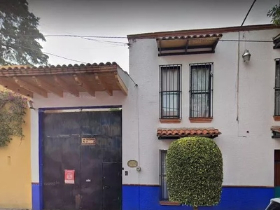 Magnifico Remate Bancario, Casa A La Venta En La Concepción, Coyoacán