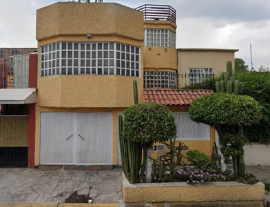 ¡¡ Preciosa Casa En Coyoacan En Remate Bancario !!