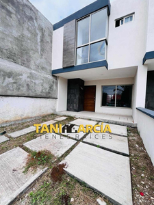 Vendo Casa Nueva En Fortín