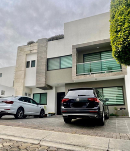 Venta Casa En Lomas De Angelopolis 2, Puebla