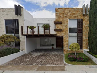 Venta De Casa En Juriquilla, Queretaro, Gran Remate Bancario