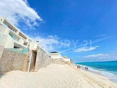 Venta villa frente al mar en zona hotelera cancun C3162