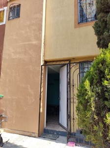 CASA EN VENTA CHALCO RECIÉN REMODELADA