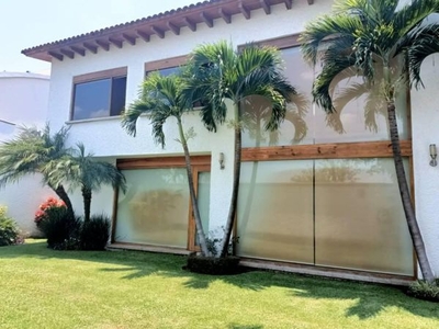 Casa en Venta en Fraccionamiento Lomas de Vista Hermosa, Cuernavaca, Morelos