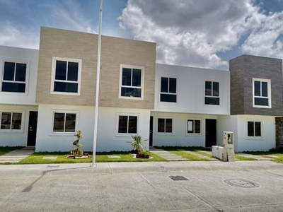 Casa Nueva en Privada Arboledas de Matilde a 15 Min. del Centro de Pachuca