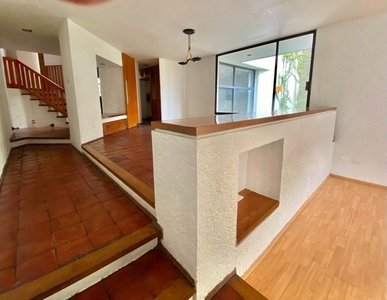 Vendo Hermosa Casa Duplex En Fraccionamiento Cerrado.