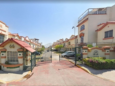 Casa en condominio en venta Privada Baena, Villa Del Real, Ojo De Agua, Estado De México, México