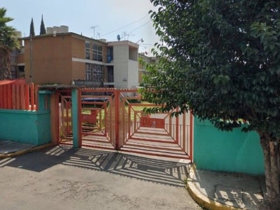 Departamento en venta Calle Mariano Matamoros, Unidad Habitacional Los Héroes, Ixtapaluca, México, 56585, Mex