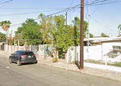 amplia casa en venta en calle costa rica, cuauhtemoc, mexicali, bcn-aa