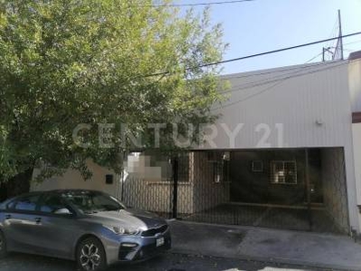 CASA EN RENTA EN COL. CONTRY TESORO EN MONTERREY NUEVO LEON