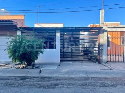 CASA EN VENTA EN TERRANOVA, CULIACÁN, SINALOA.