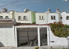 3 recamaras en venta en santa mónica 1a sección querétaro