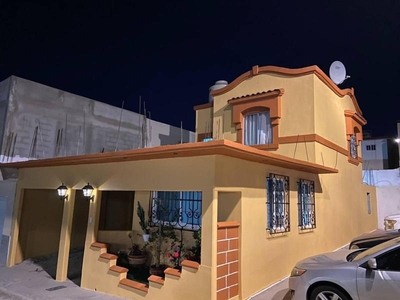 Casa en venta en Anexa Santa Fe 2 recámaras