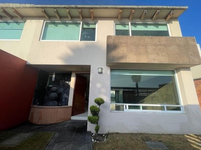 CASA EN VENTA, MOD. TREVI AV, FRAC. BOSQUE DE LAS FUENTES, CALIMAYA, METEPEC.