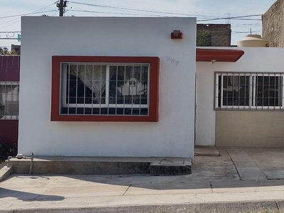 Casa OPORTUNIDAD VENTA NUEVA buenos acabados de 120mts dentro de la ciudad Guadalajara Jalisco