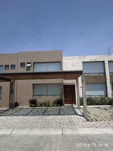 VENTA DE CASA EN CALIMAYA EDOMEX