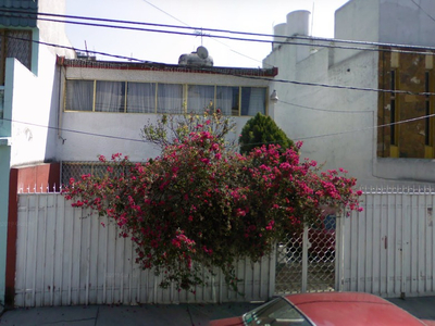 Casa En Coyoacán Col. Avante Ciudad De México