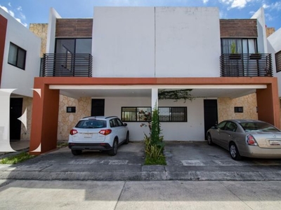 Casa en Venta de 3 Recamaras en Residencial Liverte