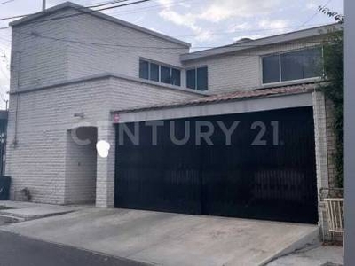 CASA EN VENTA EN CUMBRES 1ER. SECTOR,MONTERREY,N.L.