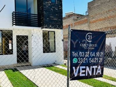 CASA EN VENTA EN EL SALTO, col. Felipe Angeles, ejido el Verde