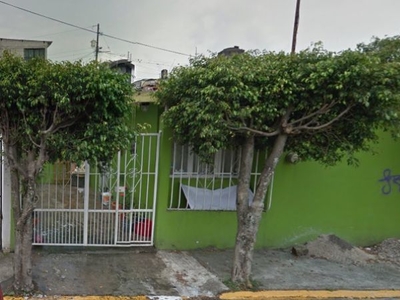 Hermosa casa en venta de remate en Dalia, Córdoba, Veracruz, YA ADJUDICADA.