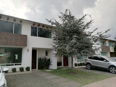 Casa en renta Fuente De Trevi, Residencial Bosque De Las Fuentes, Calimaya, México, 52220, Mex