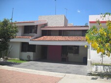 Casa en venta en ciudad bugambilias 2da seccion, Zapopan, Jalisco