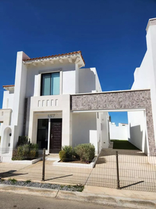 Casa Sola En Venta En Bosques De Las Lomas Residencial, Saltillo, Coahuila