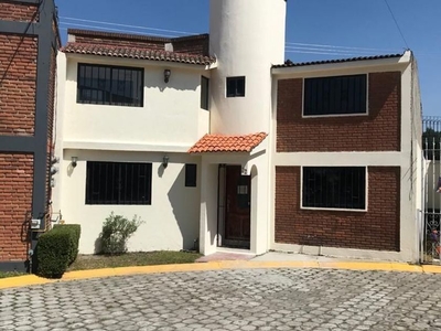 Casa en condominio en renta Casa Blanca, San Jerónimo Chicahualco, Estado De México, México