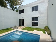 casa en venta con alberca en la zona sur de cuernavaca 2,150,000 - 4 recámaras - 133 m2