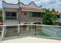 casa en venta - hermosa residencia en exclusivo fracc privado, las fincas, jiutepec - 5 habitaciones - 7 baños