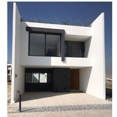 casa en venta - residencial lucendi zona plaza san diego - 3 habitaciones - 181 m2